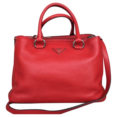 prada tasche rot klein|Prada.